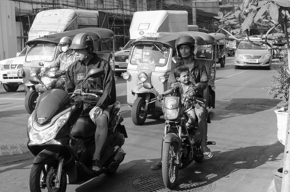 Strassenverkehr in Bangkok