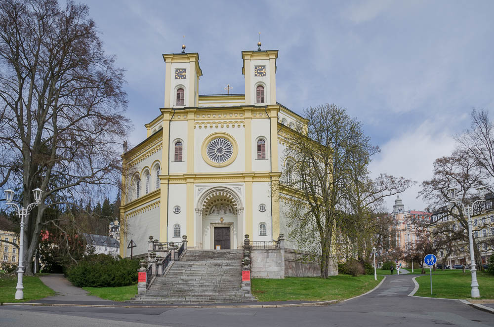 Maria Himmelfahrt Kirche in Marienbad
