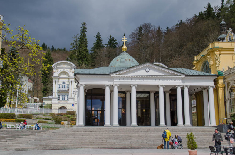 Kreuzbrunnen Kolonnade in Marienbad