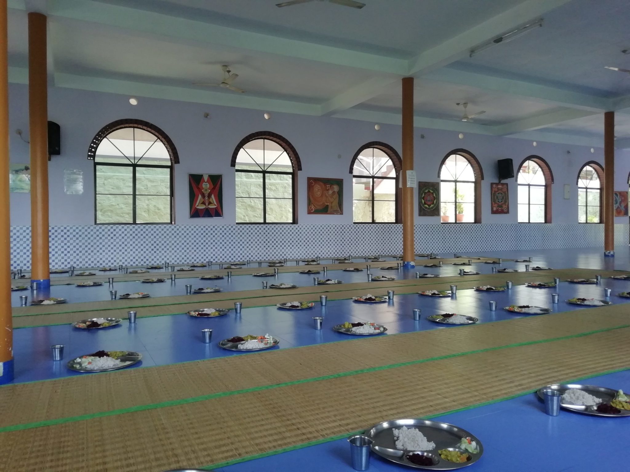 Essensaal im Yoga Ashram
