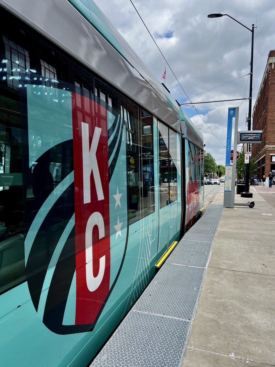 KC Streetcar ist ein kostenloses öffentliches Verkehrmittel in Kansas City