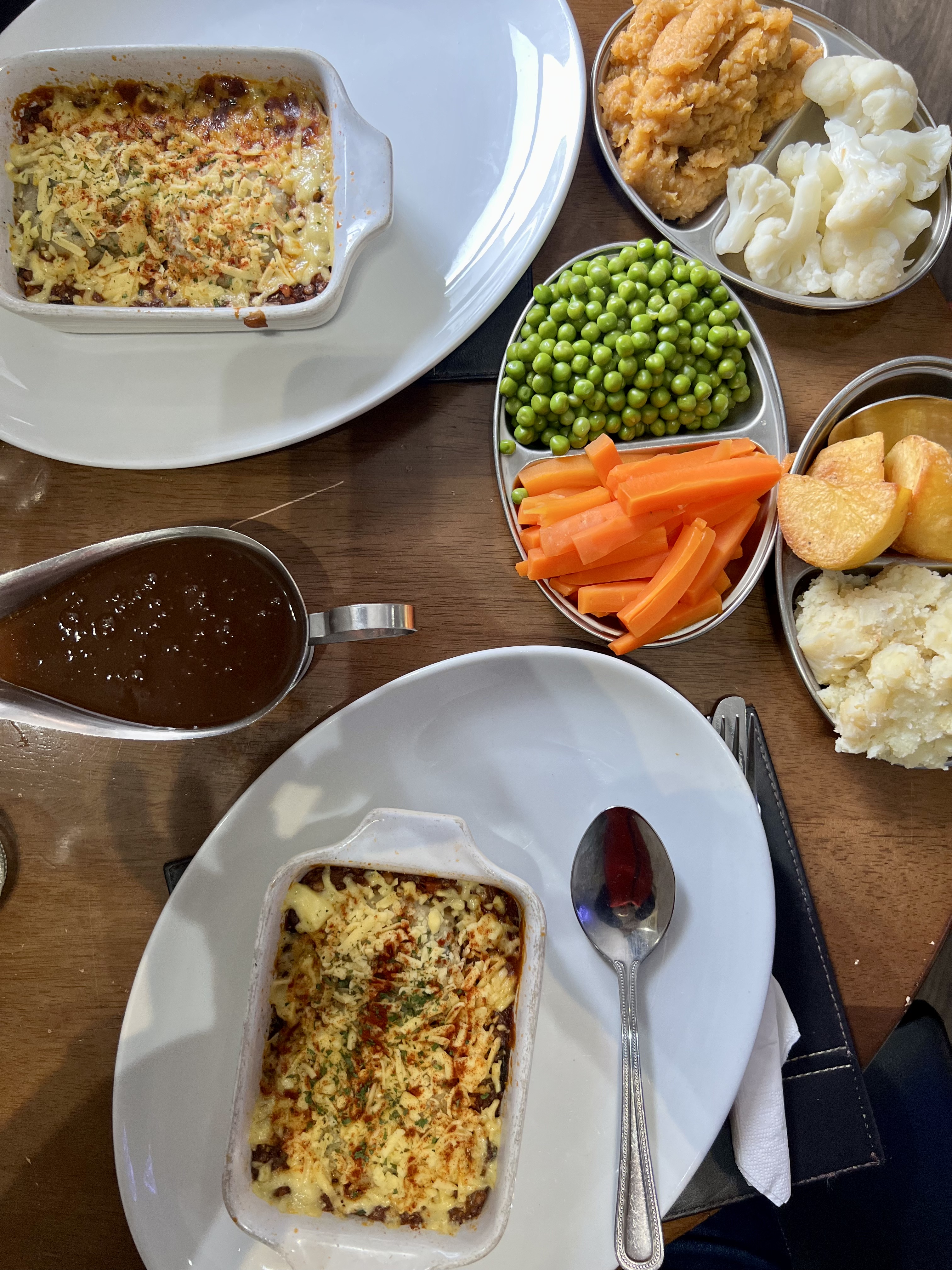 Vegan Sunday Roast im White Swan Inn in Llanon