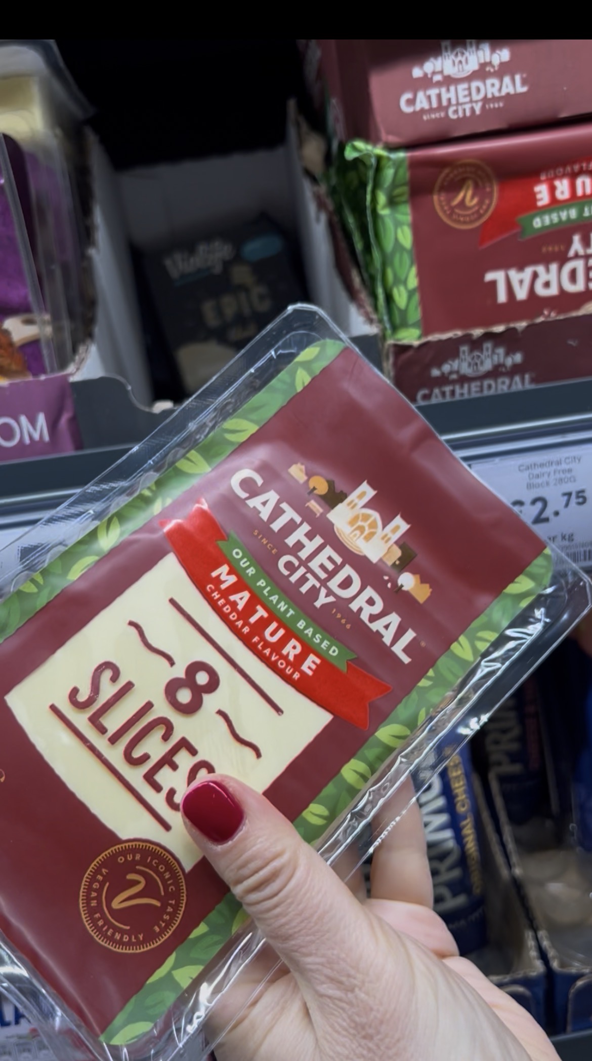 Veganer Käse bei Tesco in Wales
